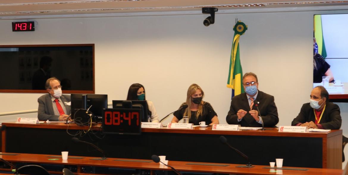 Secretário de Relacionamentos Institucionais do Crea-DF, eng. civ. José Gilberto Campos: ilegalidade da resolução