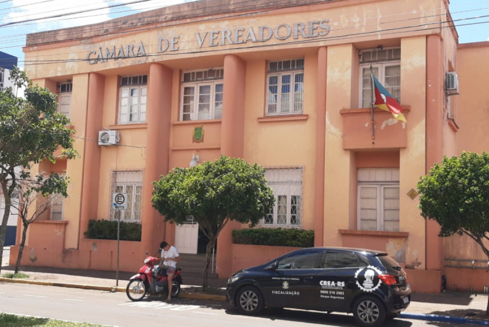 CREA-RS fiscaliza reforma da Câmara de Vereadores de Santo Ângelo