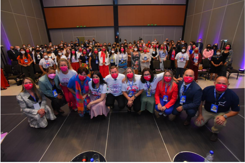 Painel do Programa Mulher discute participação no Sistema e na sociedade
