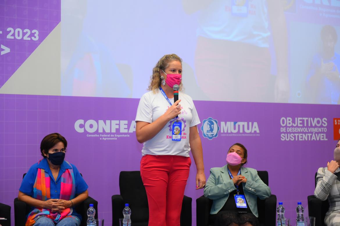 Também integrante do Comitê Gestor desde 2019, eng. civ. Flávia Roxin passa o bastão e descreve sua experiência