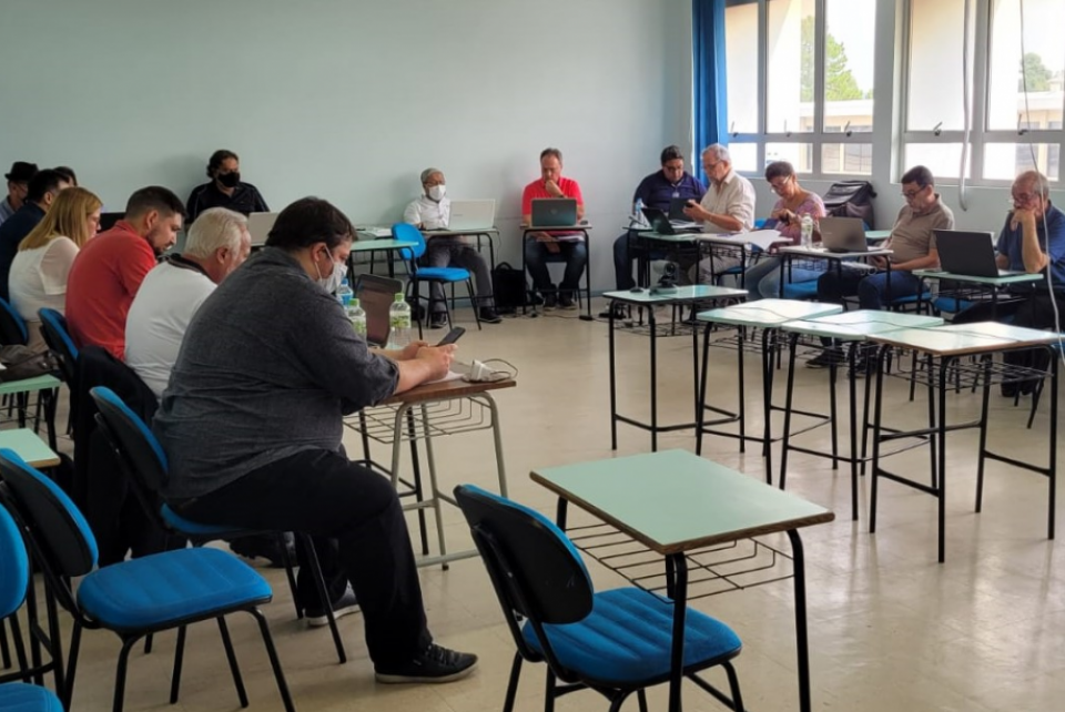 Em programa de interiorização, reuniões estendidas e de Câmara ocorrem em Santa Maria