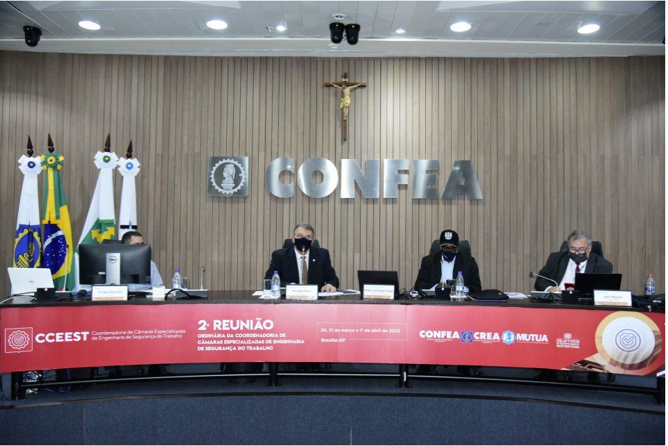 CCEEST promove reunião em Brasília