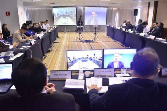 Palestra de Rui Altieri despertou grande apoio dos coordenadores que aventaram sua repetição durante a Soea