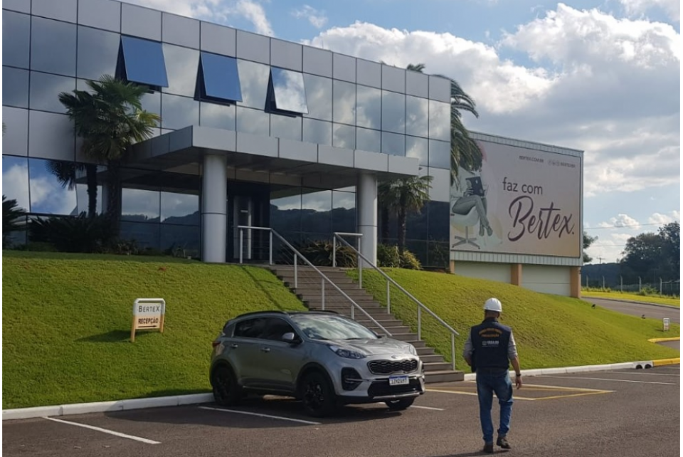 Operação Hefesto fiscaliza indústrias da região de Novo Hamburgo