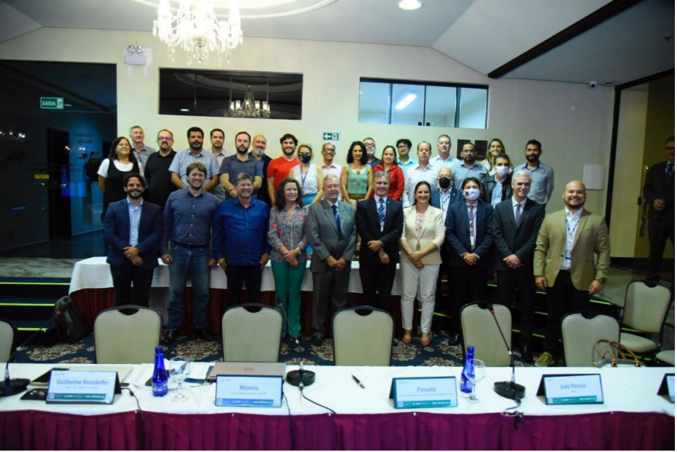 Confea e Ibama assinam Acordo de Cooperação Técnica em reunião da CCEEF