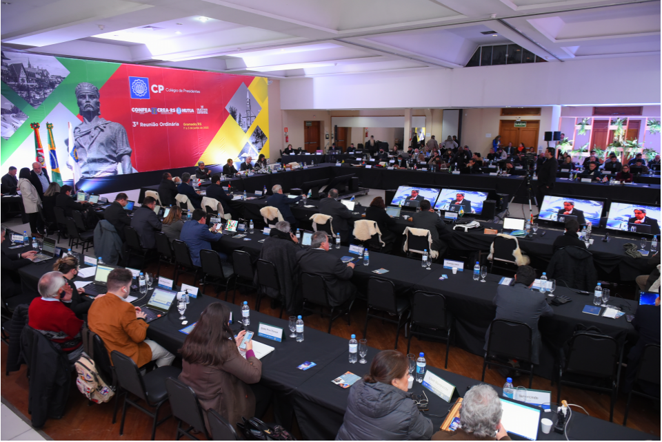 Gramado recebe presidentes dos Creas de todo o país