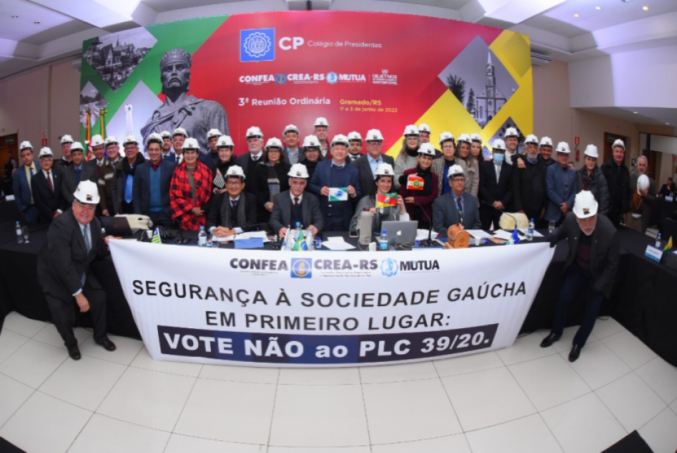 Movimento Capacetes Brancos abre Colégio de Presidentes em Gramado (RS)