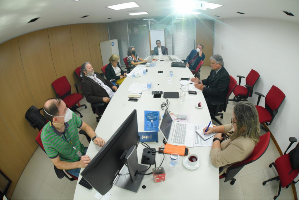 Comissão do Confea recebe Conselho de Arquitetura e Urbanismo