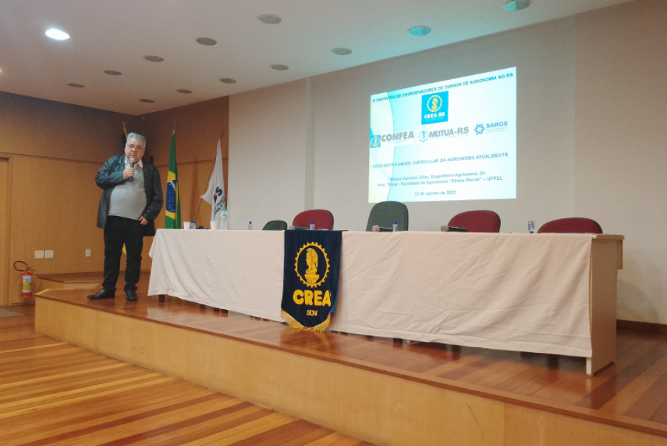 Encontro de Coordenadores dos Cursos de Agronomia: Histórico, perspectiva e legislação da educação na Agronomia
