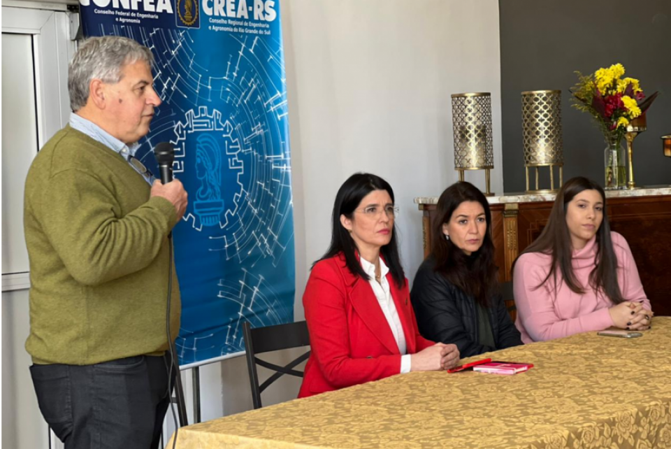 Projeto Eixo Atlântico, entre Livramento e Rivera, é apresentado aos conselheiros e diretoria do CREA-RS