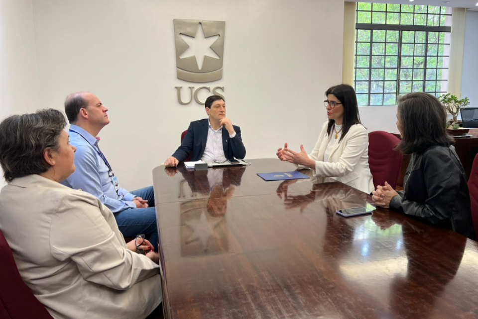 Presidente do CREA-RS reúne-se com reitoria da UCS