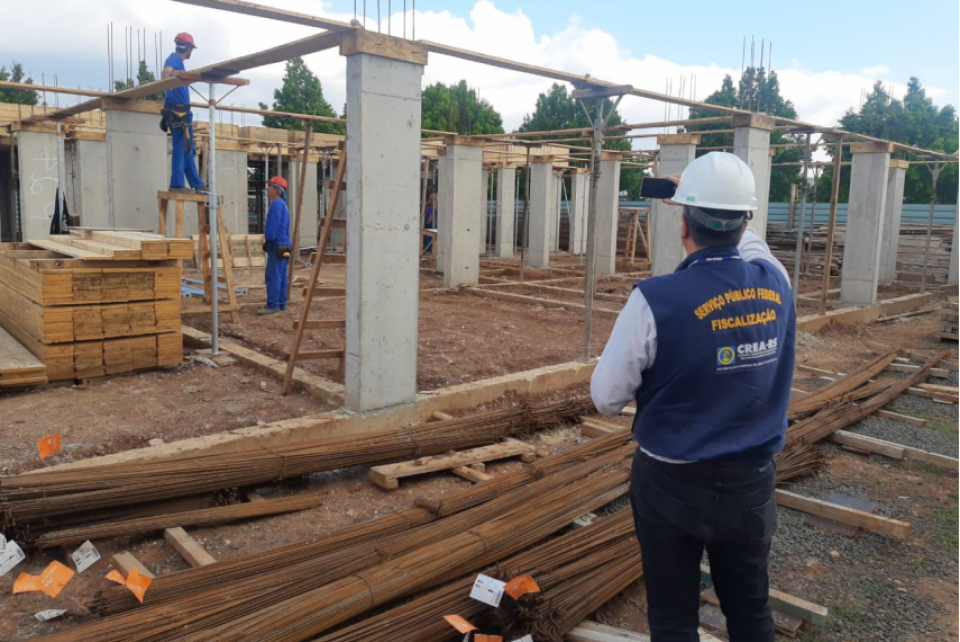 Operação Minerva do CREA-RS fiscaliza 97 obras em Gravataí/Cachoeirinha