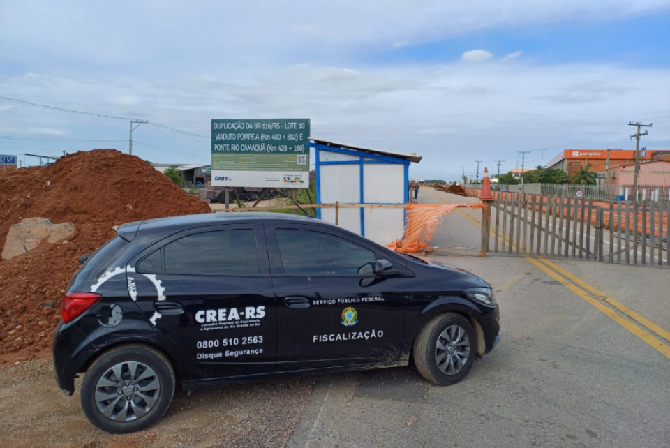 Obras do Viaduto da Pompeia, em Camaquã, recebem fiscalização
