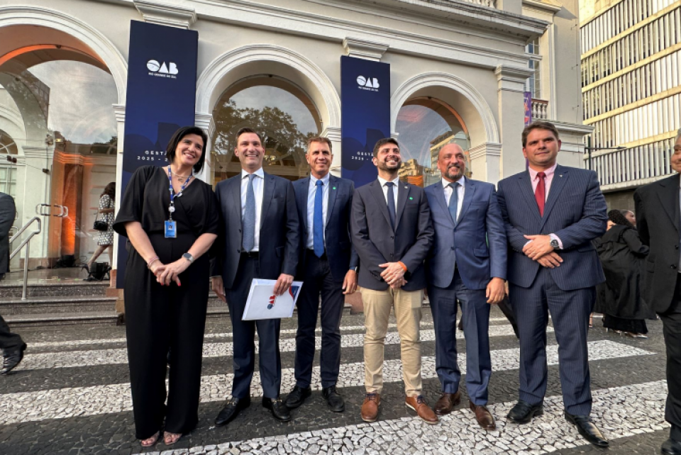 Presidente do CREA-RS prestigia a posse da diretoria da OAB/RS para o triênio 2025/2027