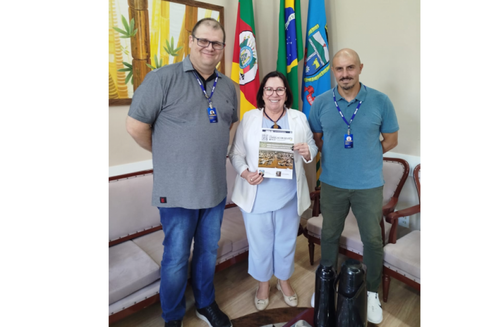 Inspetores são recebidos pela prefeita de Taquara