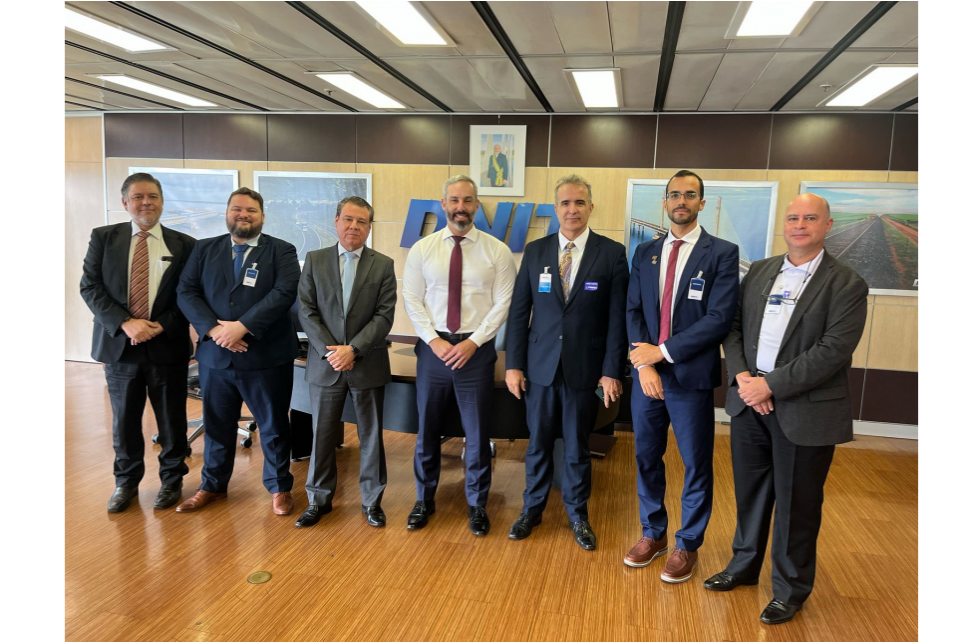 GT de Engenharia e Transporte amplia articulações no DNIT e na Presidência da República