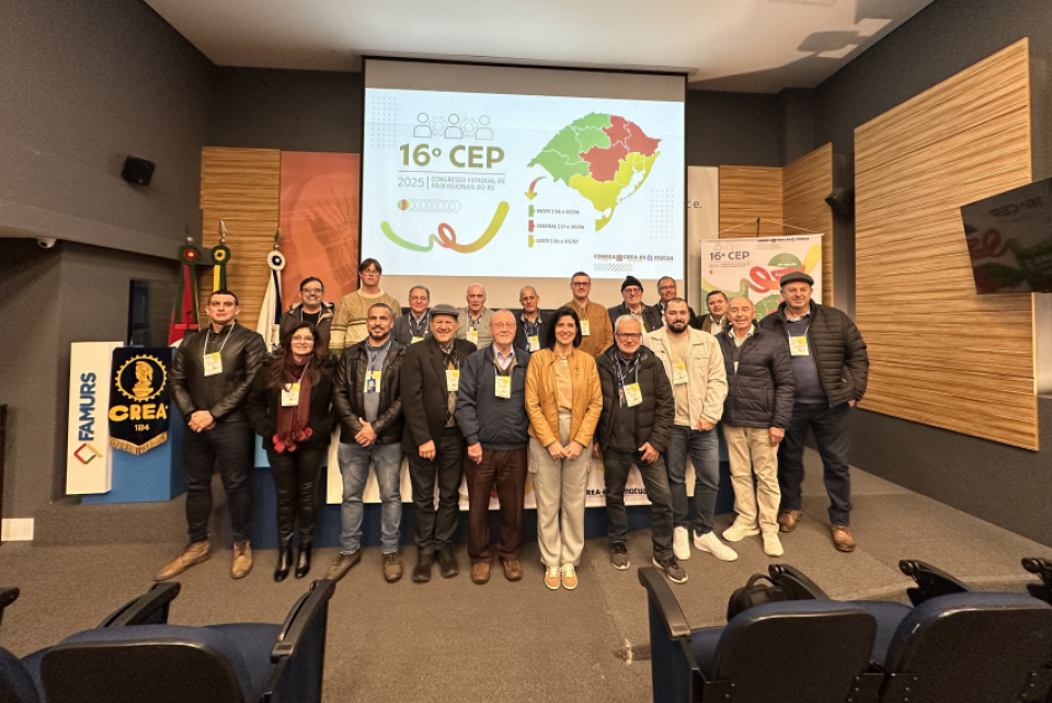 Congresso Distrital da Região Leste aprova 12 propostas e elege 17 delegados para o CEP