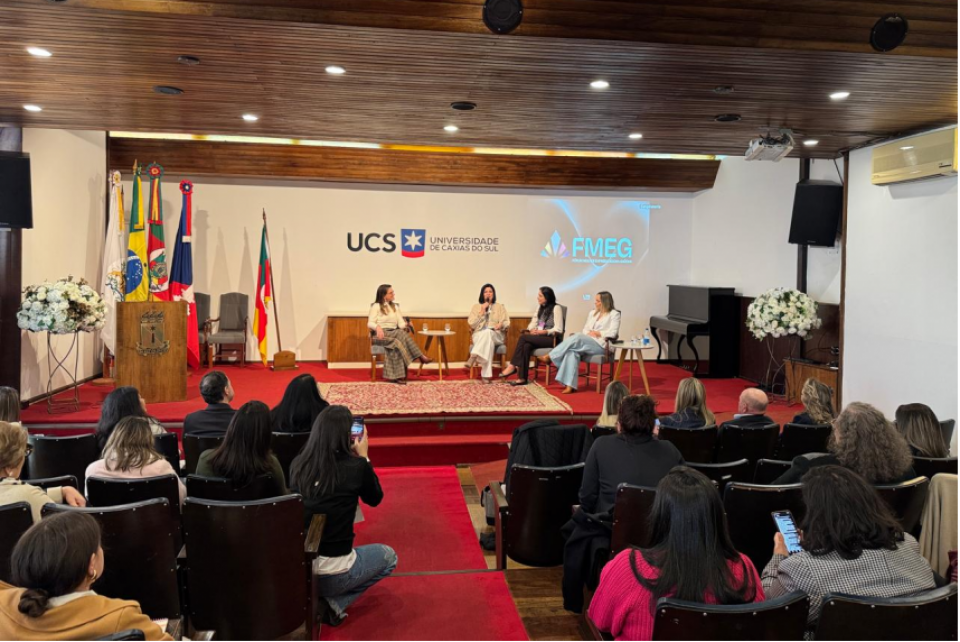 Presidente do CREA-RS palestra no 7º Fórum Mulher Empreendedora Gaúcha