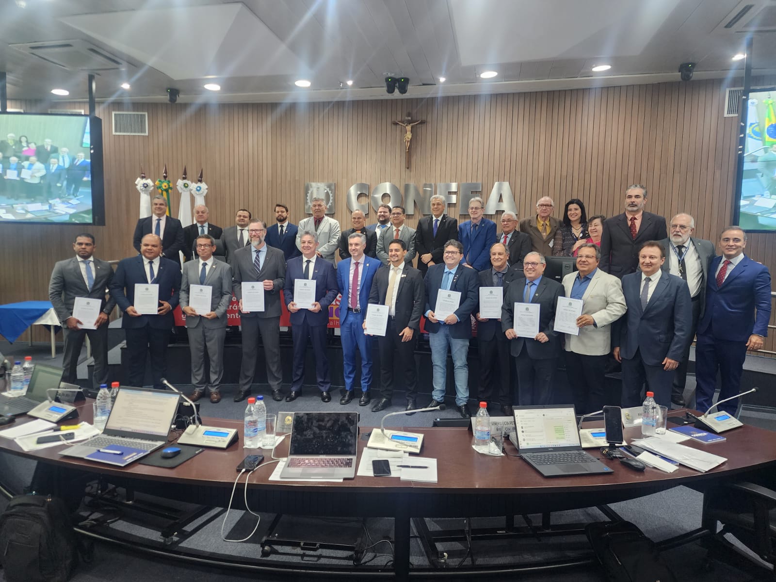 Os novos conselheiros federais do Confea tomaram posse e iniciam seus mandatos de 1&ordm; de janeiro de 2026 a 31 de dezembro de 2028