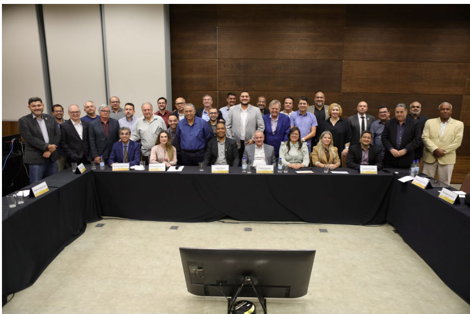 Engenharia Elétrica debate competências, fiscalização e inovação