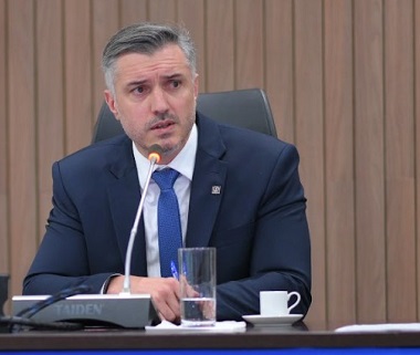 Presidente do Confea, eng. Vinicius Marchese