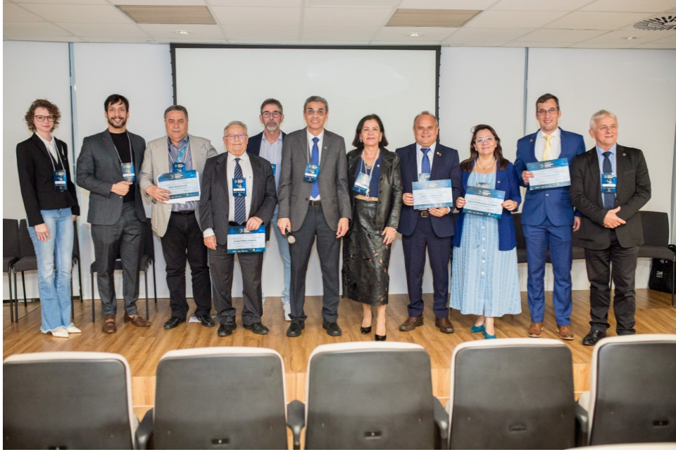 ABEE promove valorização profissional com cursos de Eletromobilidade