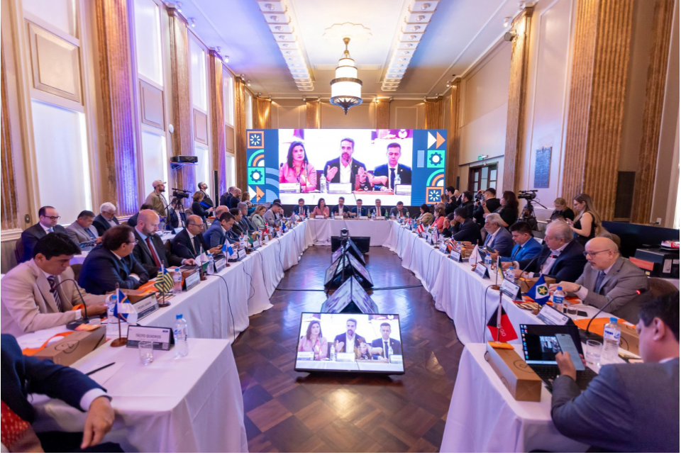 Governador do RS abre reunião de lideranças do Sistema Confea/Crea