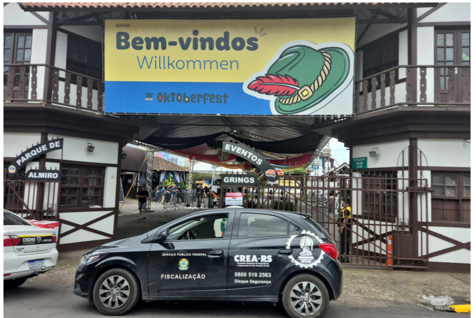 Oktoberfests de Igrejinha e de Santa Cruz do Sul são fiscalizadas pelo CREA-RS