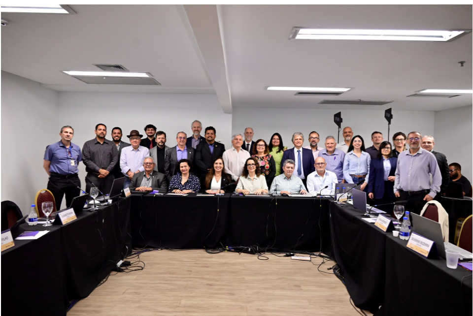Mineração, águas subterrâneas, riscos geológicos e comunicação integram PPA da CCEGEM