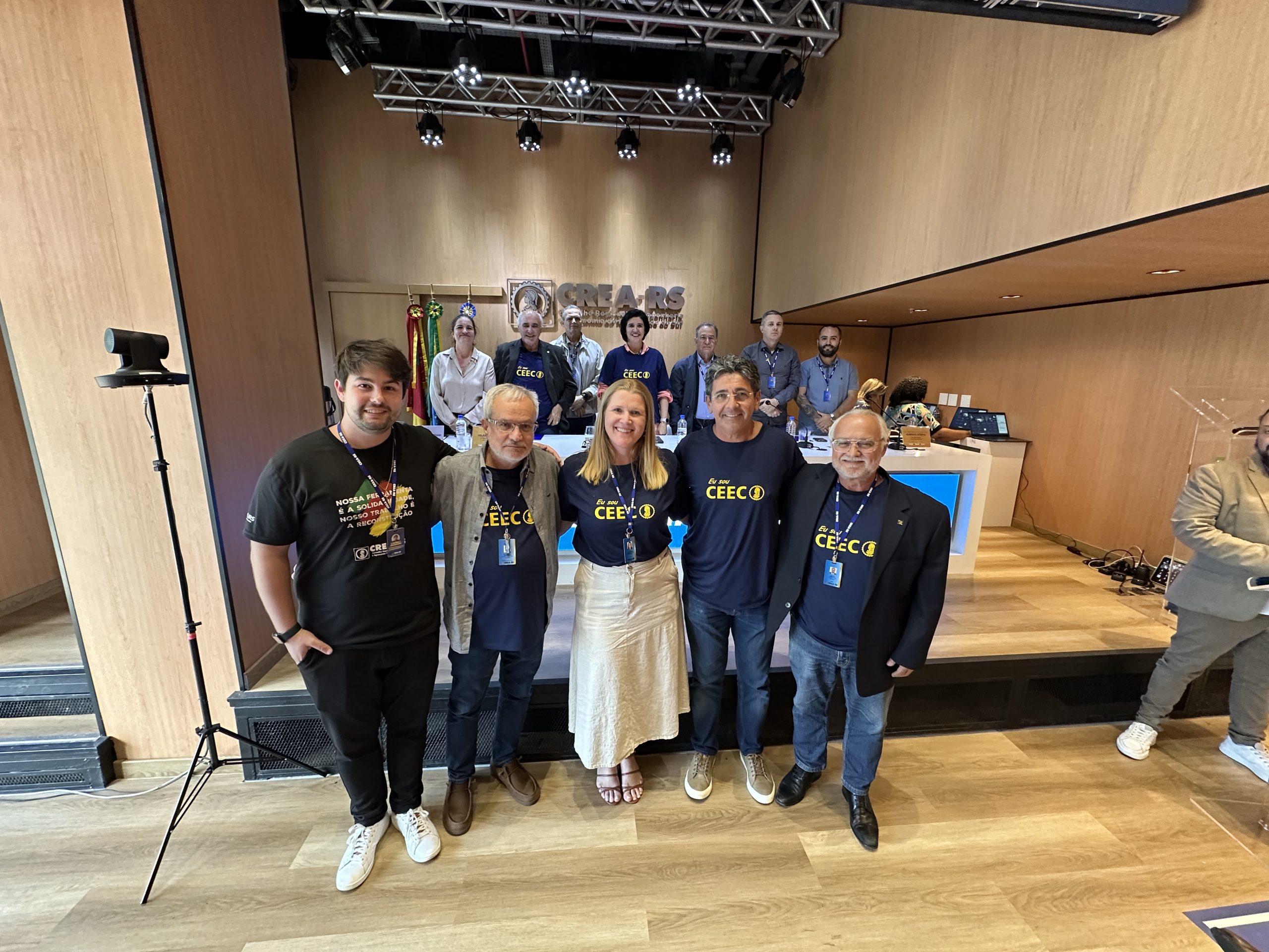 Equipe do Reconstruir no Paraná
