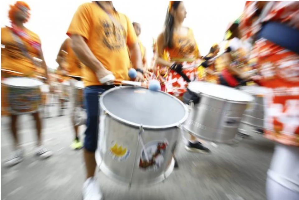Quando a engenharia vira samba