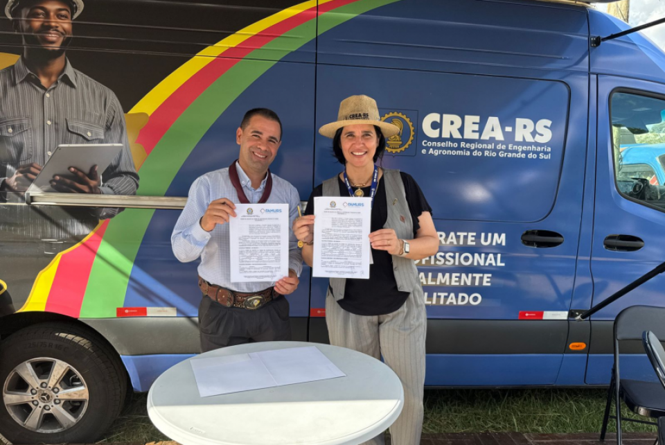 CREA-RS realiza fiscalização e assinatura de Termos de Cooperação Técnica no Rodeio Internacional de Vacaria