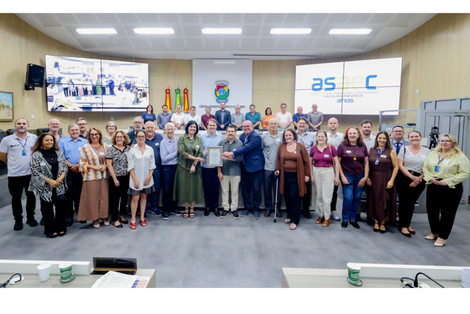 Câmara de Novo Hamburgo presta homenagem aos 40 anos da Asaec
