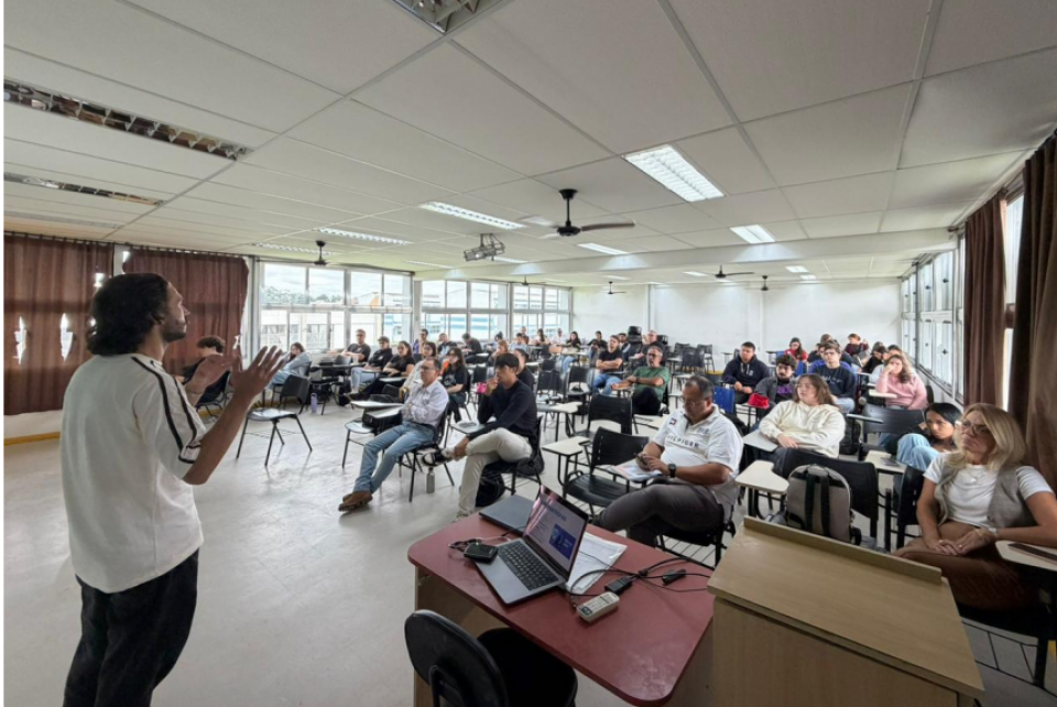 CREA-RS fortalece aproximação com a FURG em palestra sobre ética e atribuições profissionais