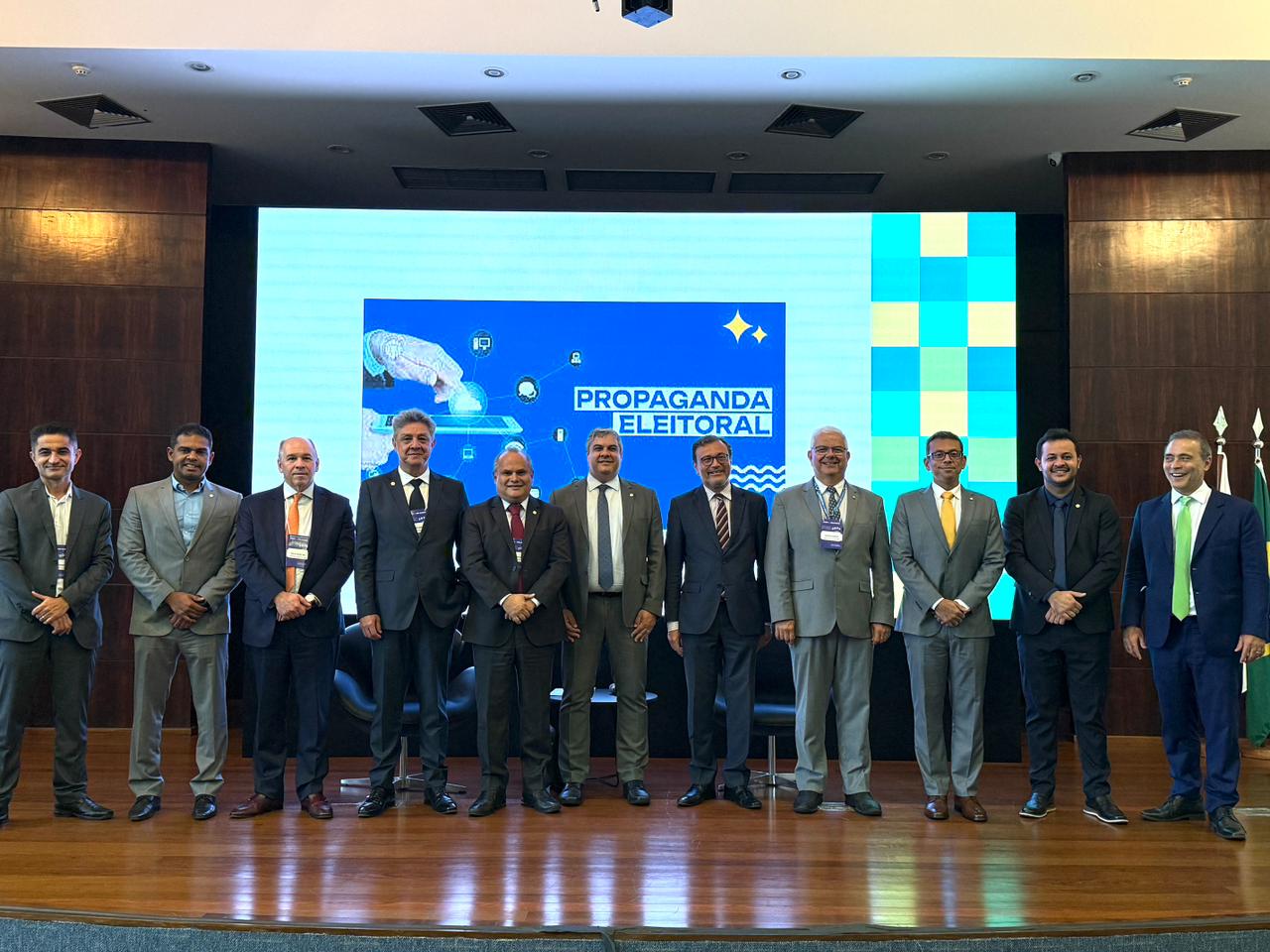 Semin&aacute;rio Eleitoral promove a integra&ccedil;&atilde;o entre a Comiss&atilde;o Eleitoral Federal e as Comiss&otilde;es Eleitorais Regionais