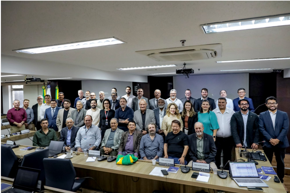 CCEEI prioriza ações para aproximar estudantes da engenharia