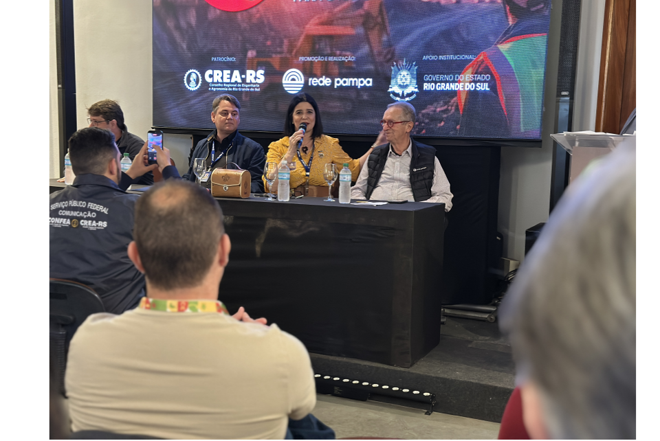 Seminário Minerais Críticos e Terras Raras: Desafios e Oportunidades para o Rio Grande do Sul lota auditório da Pampa na Expointer